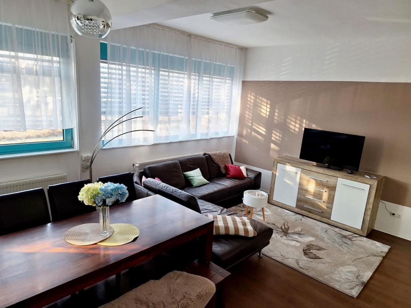 Gemuetliche Apartments In ニーダードルフェルデン エクステリア 写真